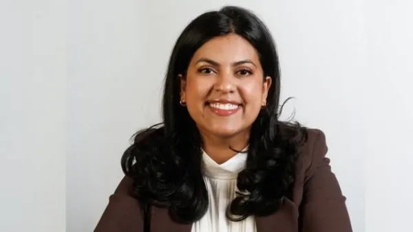 వాషింగ్టన్ మేయర్ రేసులో భారత సంతతి మహిళ.. ఎవరీ రిని సంపత్?