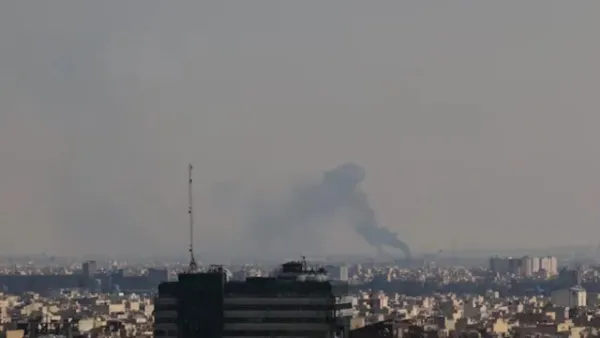 'तुरंत छोड़ दें देश', सीजफायर की चर्चा के बीच ईरान में फंसे भारतीयों के लिए एडवाइजरी जारी