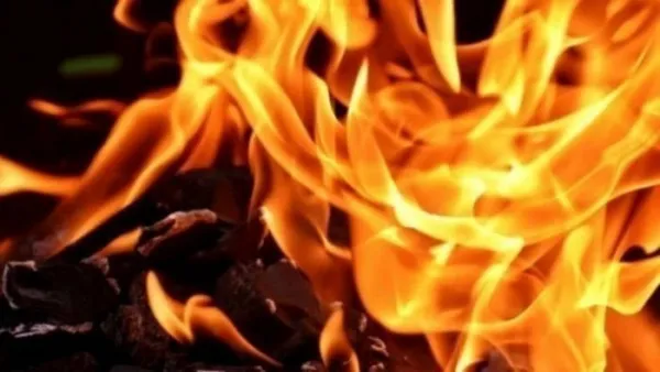 Fire guts over 50 sheds near Kudlu Gate in Bengaluru