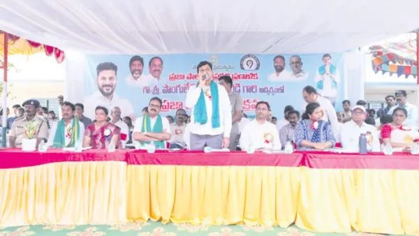 అర్హతే కొలమానం.. రాజకీయాలకు తావులేదు