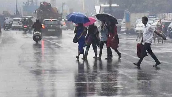 சென்னையின் முதல் கோடை மழை; மகிழ்ச்சியில் மக்கள்..!