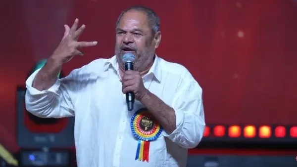 ఆర్ నారాయణమూర్తి సంచలన వ్యాఖ్యలు ఆ ఇద్దరినీ చూసి నేర్చుకోండి
