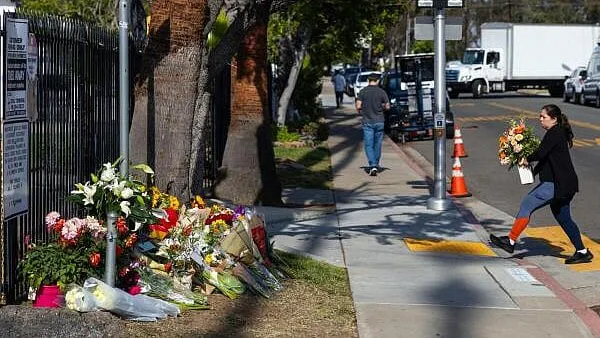 Slain security guard of California mosque engaged gunmen in shootout, hailed as hero