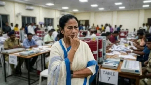 ভোট গণনার আগেই মমতার কপালে চিন্তার ভাঁজ! এক ধাক্কায় খেলেন ৩টি বড় ঝটকা, কী হতে চলেছে ৪ মে?