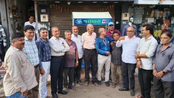 વેરાવળમાં બે સ્થળોએ જલધારા સેવાનો પ્રારંભ