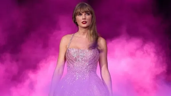 Why Taylor Swift's fans call her the only ethical billionaire?