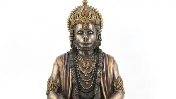 मंगलवार को हनुमान जी की ऐसे करें पूजा, इन चीजों का भोग लगाने से पूरे होंगे अटके काम