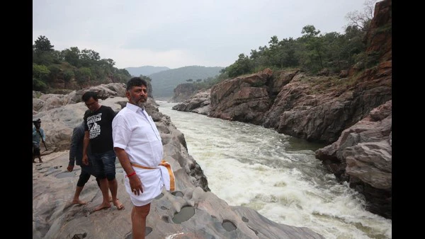 ಪಾದಯಾತ್ರೆಗಾಗಿ ಮೇಕೆದಾಟು ಪ್ರದೇಶ ಪರಿಶೀಲನೆ ಮಾಡಿದ ಡಿ.ಕೆ. ಶಿವಕುಮಾರ್