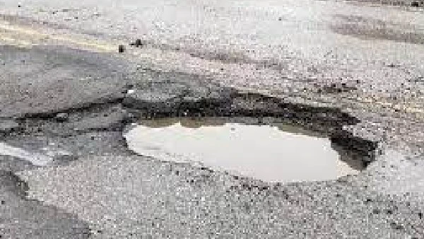 ನೀವು ಓಡಾಡುವ ಬೆಂಗಳೂರಿನ ರಸ್ತೆಗಳು ಸರಿಯಿಲ್ಲವೇ? ಈ ಆಯಪ್ನಲ್ಲಿ ದೂರು ನೀಡಿ, ಪರಿಹಾರ ಪಡೆಯಿರಿ
