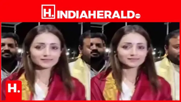 నిజమా..? త్రిష తిరుమల యాత్ర విజయ్ కోసమేనా?
