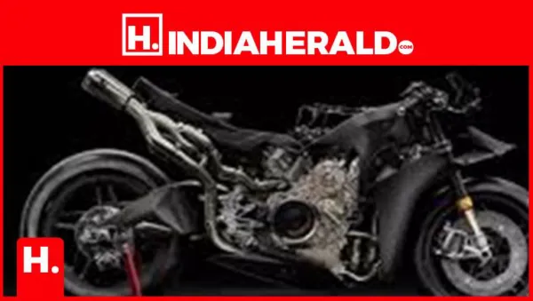 Ducati Unveils 247HP Superleggera V4 Centenario - Only 500 Units Worldwide