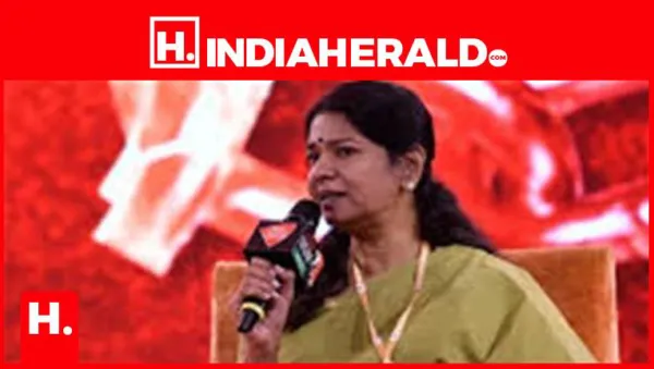 Kanimozhi Karunanidhi Jokes About EPS Learning Hindi After Elections