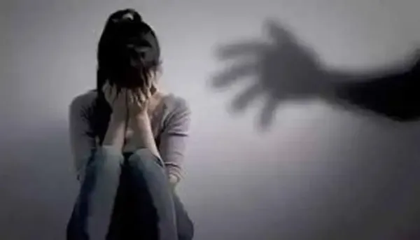 అమెరికా పర్యాటక మహిళపై అత్యాచారం