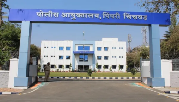 PCPC Police : पिंपरी-चिंचवड पोलीस दलात मोठे फेरबदल! १० पोलीस निरीक्षकांच्या तडकाफडकी बदल्या