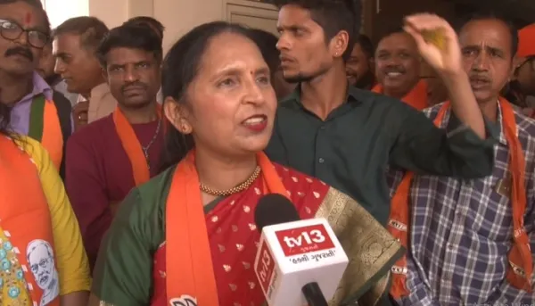 ટિકિટ માટે 5 વર્ષ ઉઘાડા પગે: વડોદરાના કોકિલાબેનની અનોખી બાધા અને અતૂટ સંકલ્પની જીત