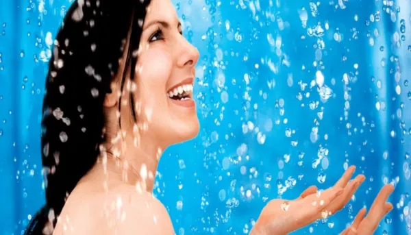 Why Should One Not Bathe in a Naked State? Know the Scriptural and Scientific Reasons