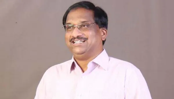 ప్రొఫెసర్ తప్పు ఒప్పుకున్నారుగా!