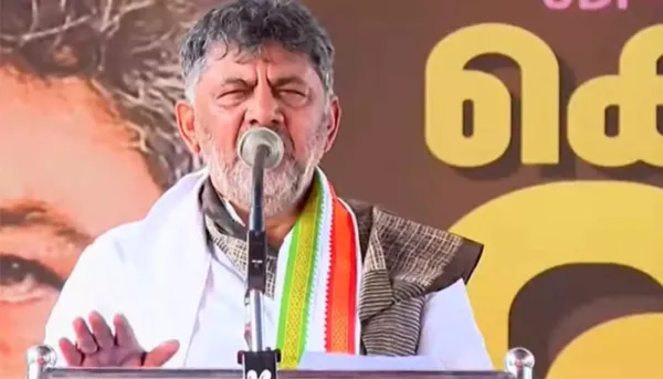 അവര്‍ 'ദൈവങ്ങളോട് പോലും' നീതി കാണിച്ചില്ല; കേരളത്തിലെ എല്‍ഡിഎഫ് സര്‍ക്കാറിനെതിരെ രൂക്ഷ വിമര്‍ശനവുമായി ഡി കെ ശിവകുമാര്‍