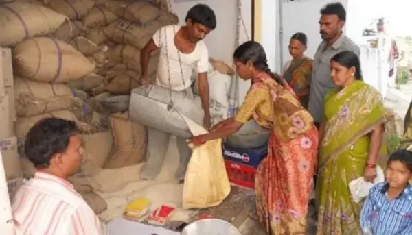 ఏప్రిల్ లో కొత్త రేషన్ షాపులు ప్రారంభం