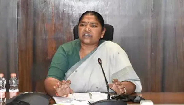 ఉన్నత పదవిలో ఉన్నా.. ఎల్‌ఎల్‌ఎమ్ ఎంట్రన్స్ రాసిన మంత్రి!