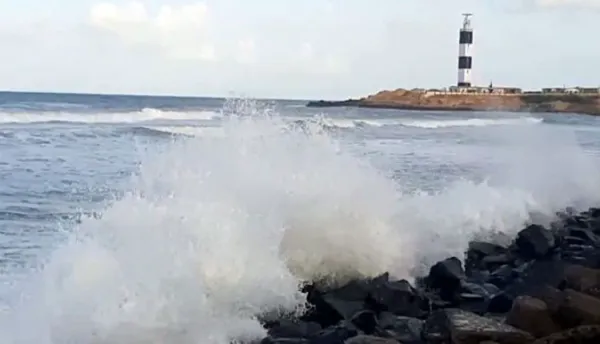 ముంబైకి తప్పిన 'నిసర్గ' ముప్పు