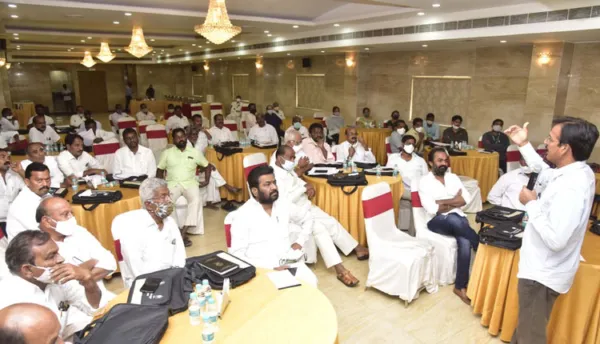 సహకార చట్టాలపై అవగాహన అవసరం