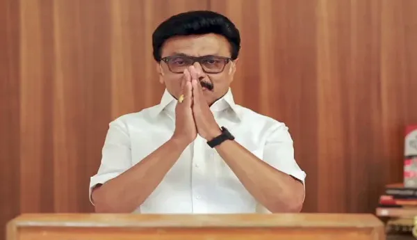 తమిళనాడు సిఎం పదవికి స్టాలిన్ రాజీనామా