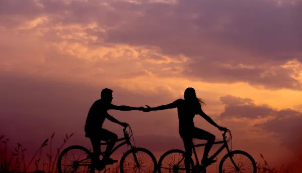10 Signs Karma Is Real When It Comes To Relationships