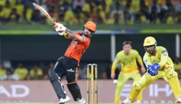 ഐപിഎല്ലില് സൂപ്പര് കിംഗ്സിനെ തോല്പ്പിച്ച് സണ്റൈസേഴ്സ് ഹൈദരാബാദിന് ജയം