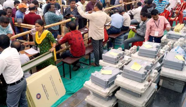 ప్రారంభమైన ఓట్ల లెక్కింపు