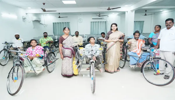 దివ్యాంగుల సమస్యల పరిష్కారానికి ప్రత్యేక గ్రీవెన్స్‌ : జిల్లా కలెక్టర్‌ కృతిక శుక్లా