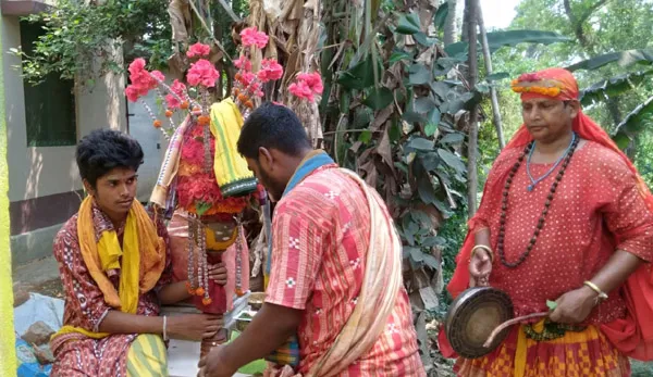 ଗରଦପୁର ବ୍ଳକ ଅଂଚଳରେ କାକଟପୁର ମା ମଙ୍ଗଳାଙ୍କ ଘଣ୍ଟ