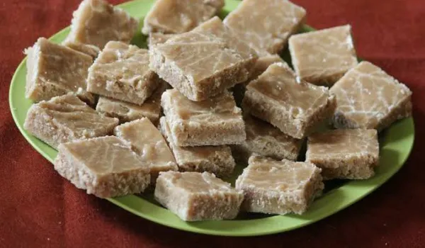 ಥಟ್ಟಂತ ರೆಡಿಯಾಗುತ್ತೆ ಆರೋಗ್ಯಕರ ಗೋಧಿ ಹಿಟ್ಟಿನ ಬರ್ಫಿ