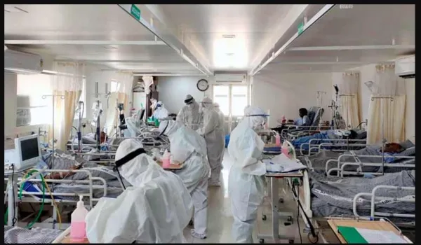 കോവിഡ് രോഗികള്‍ ആശുപത്രികളിലേക്ക് പോകുമ്ബോള്‍ ആരോഗ്യവകുപ്പിന്റെ നിര്‍ദേശം പാലിക്കണം