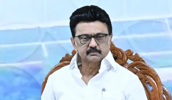 Breaking: திமுகவின் 200+கனவு காலியா..? "சொந்த தொகுதியிலேயே ஆப்பு". தோல்வி முகத்தில் 16 அமைச்சர்கள்.. தவெக முதலிடம், அதிமுக இரண்டாம் இடம்..!!