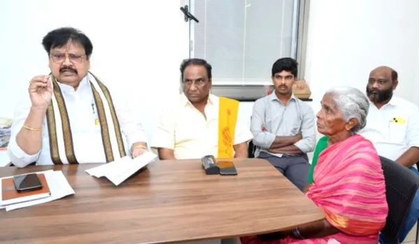 Kodi Kathi Case: Accused Seeks Justice From TDP