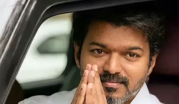 "பதவிப்பிரமாணம் செய்துவைக்கக் கூடாது" விஜய்க்கு வந்த புதிய சிக்கல். ஆளுநருக்கு பறந்த கடிதம்..!!