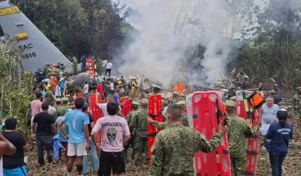 कोलंबियामध्ये लष्करी C-130 विमान कोसळून ६६ जणांचा मृत्यू