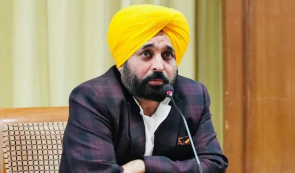 ED raids Punjab CM OSD's alleged aide in land fraud probe