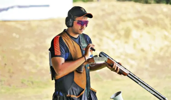 Shapath Bharadwaj shines on opening day of ISSF World Cup Shotgun