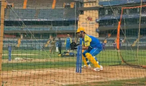 MS Dhoni's wicketkeeping in nets a 'good sign', hints at CSK return vs MI: Aditya Tare