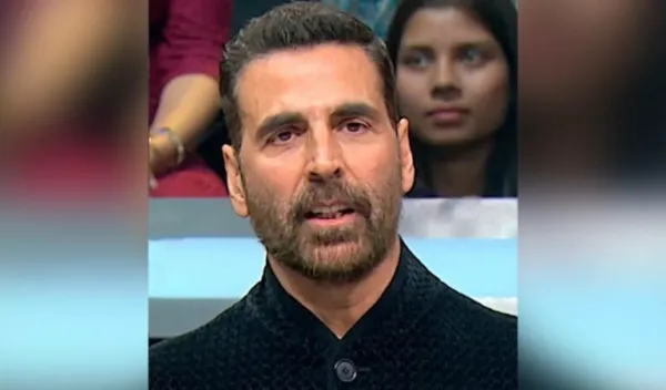 Akshay Kumar talks about the power of an officer's uniform: Spine seedhi ho jaati hai!