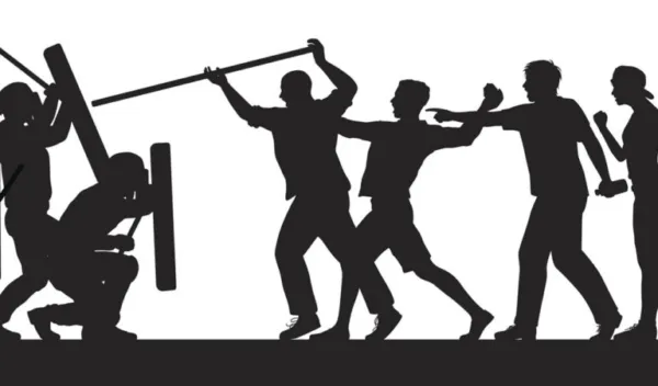 Police resort to lathi charge at Tank Bund after India's T-20 World Cup win celebrations