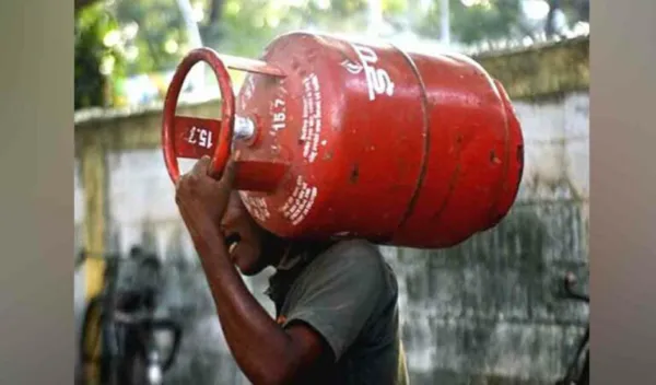No address proof for 5 Kg LPG cylinders: Govt