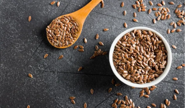 The DIY Flax Seed Gel Mask That Works Like a Natural Glow Booster