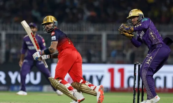IPL: ఐపీఎల్ టికెట్ల బ్లాక్ దందా