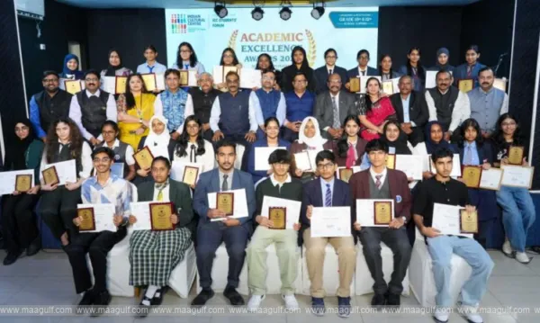 ఖతార్లోని CBSE టాపర్లను సన్మానించిన ICC..!!