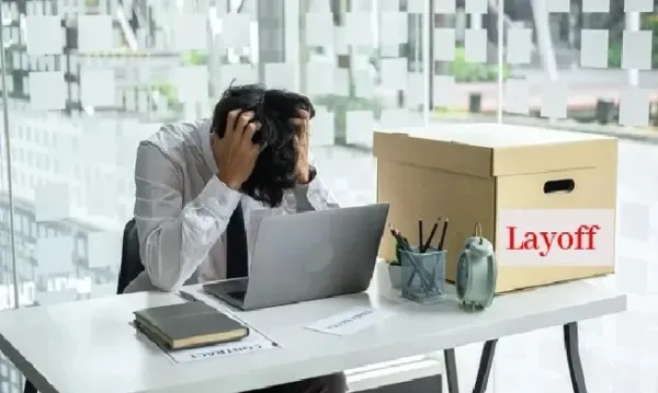 ఒరాకిల్ నష్టాల్లో లేదు, కానీ భవిష్యత్తుపై భారీ బెట్ కాసింది: ఐటీ రంగంలో నిశ్శబ్ద విప్లవం - మన ఉద్యోగాలు భద్రమేనా?