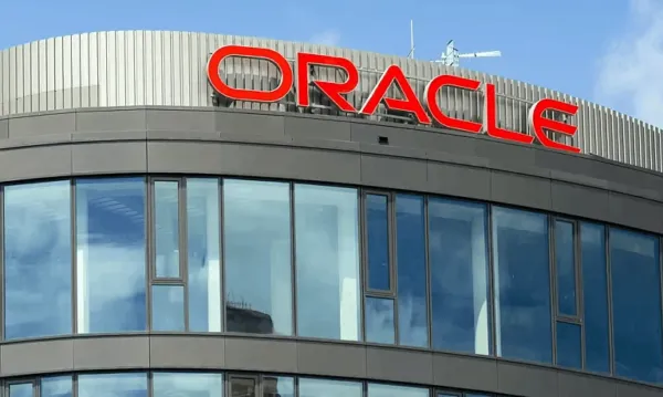 அமெரிக்காவுக்கு ஈரான் கொடுத்த அடுத்த ஷாக். ஆரக்கிள் அலுவலகத்திற்கு குறி. பெரும் பதற்றத்தில் உலக நாடுகள்..!!