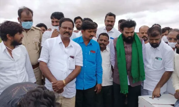 ಬಡವರ ಅಭ್ಯುದಯಕ್ಕೆ ಸರ್ಕಾರ ಬದ್ಧ